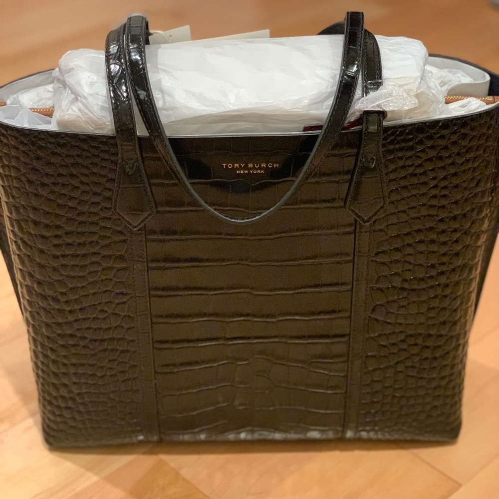 NWT Tory Burch Perry Triple Compartment Tote